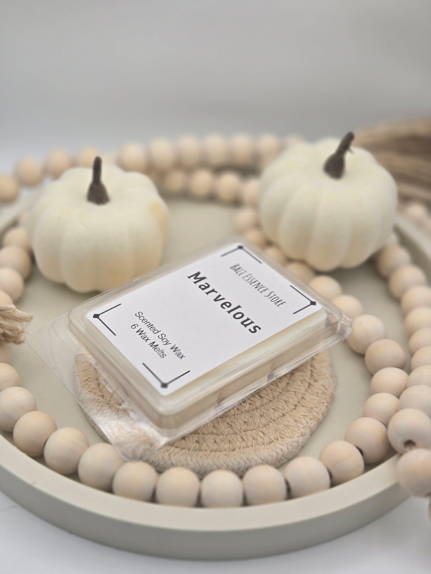 Marvelous Wax Melts - Jasmine, Saffron, Cedarwood, and Cashmere scent